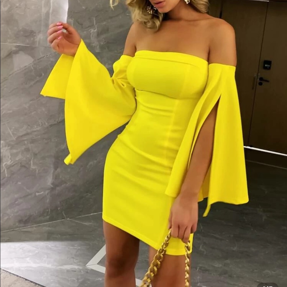 Yellow dress